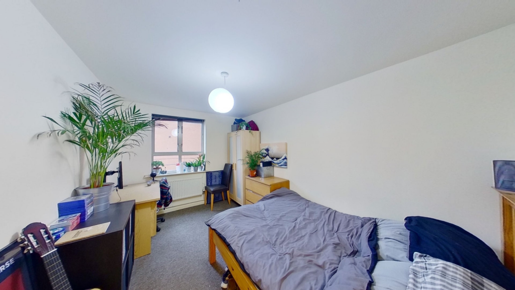Main image of property: Flat 4 Royal Victoria Court