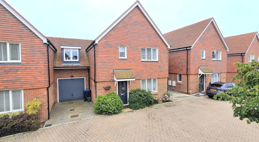 Main image of property: Swallow Rise, Scaynes Hill, RH17