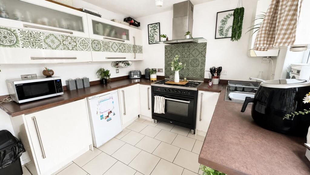 House in Torquay - View 2