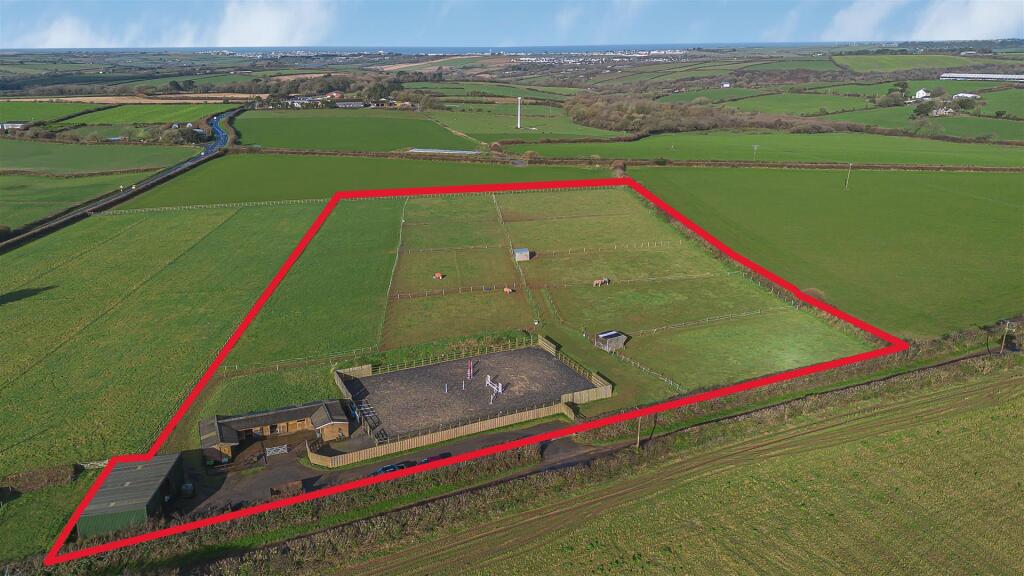 Main image of property: Gummows Shop, Newquay