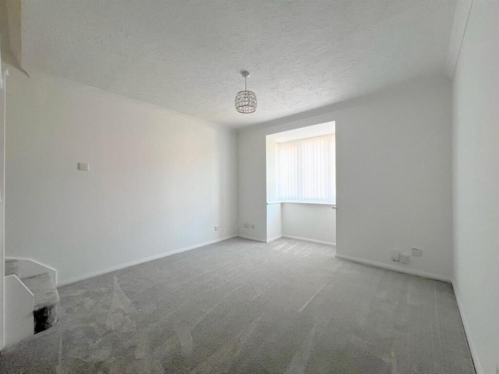 House in Plymouth, Steer Park - View 3