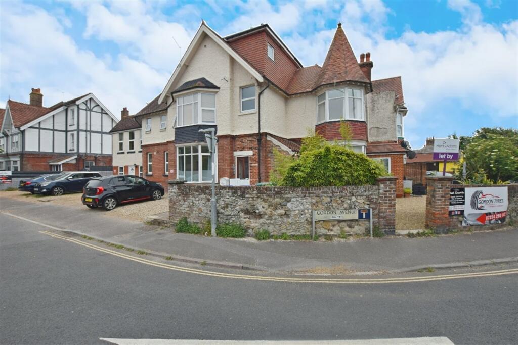 Main image of property: Chichester Road, Bognor Regis, PO21