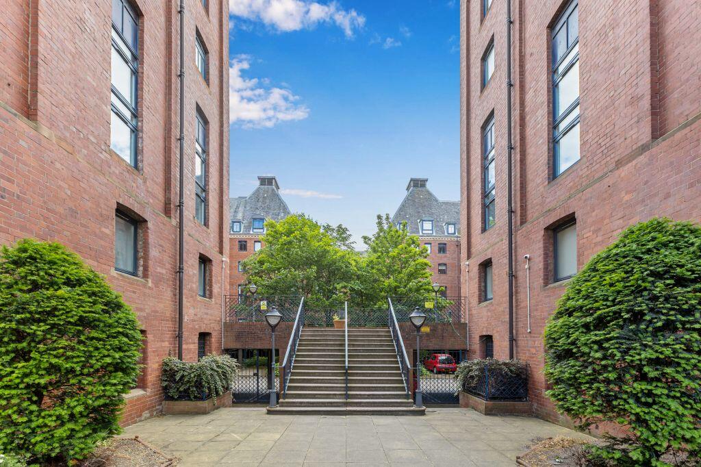 Main image of property: 165/33 The Maltings, Slateford Road, Edinburgh, EH14 1PD