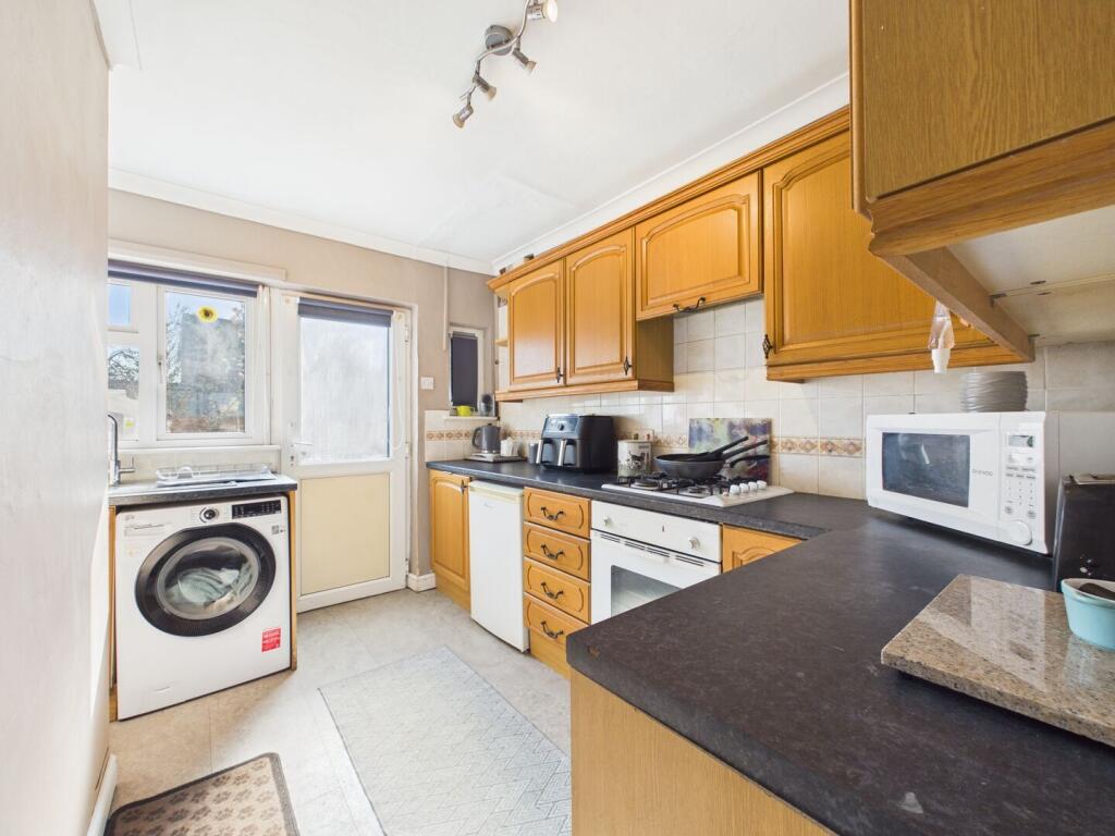 House in Wolverhampton - View 4