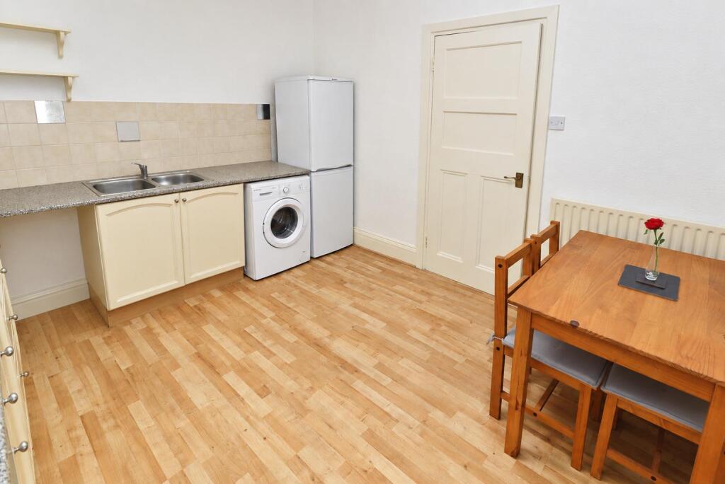 House in Rushden, North Northamptonshire - View 5