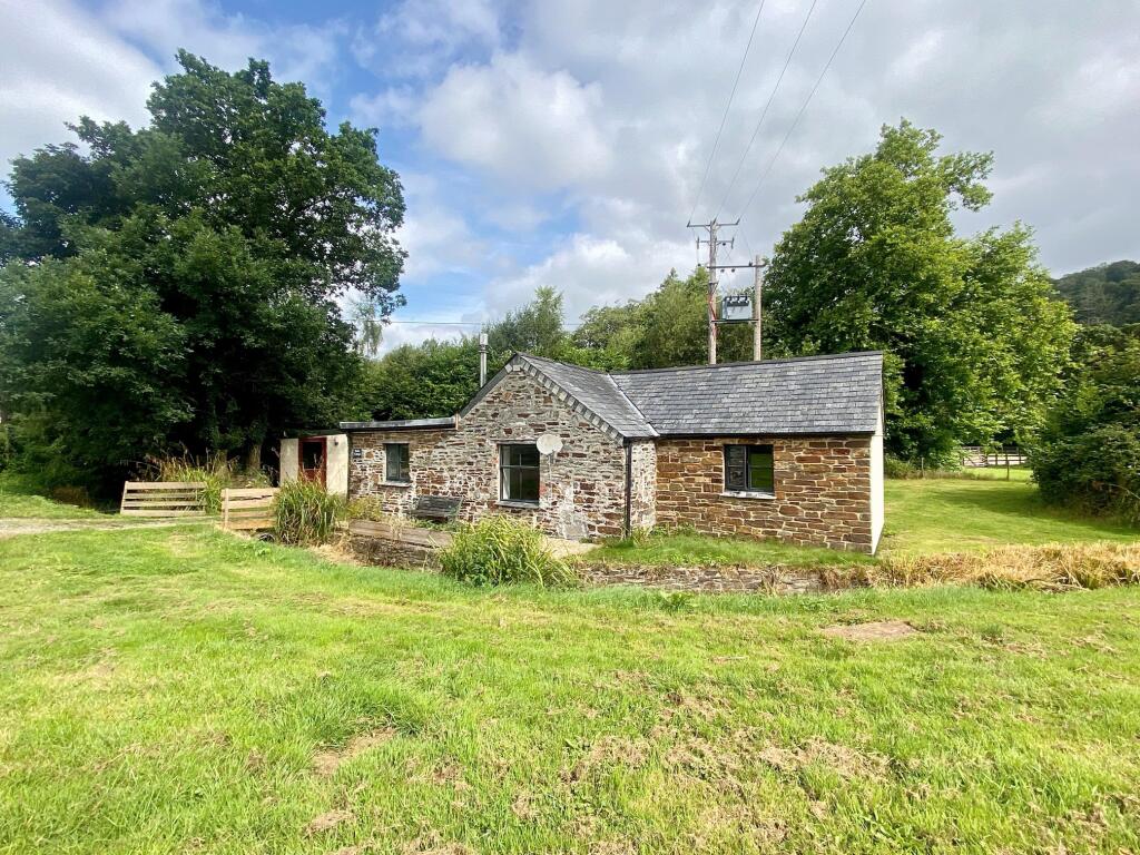 Main image of property: Turtle Cottage Sydenham, Lewdown, Okehampton