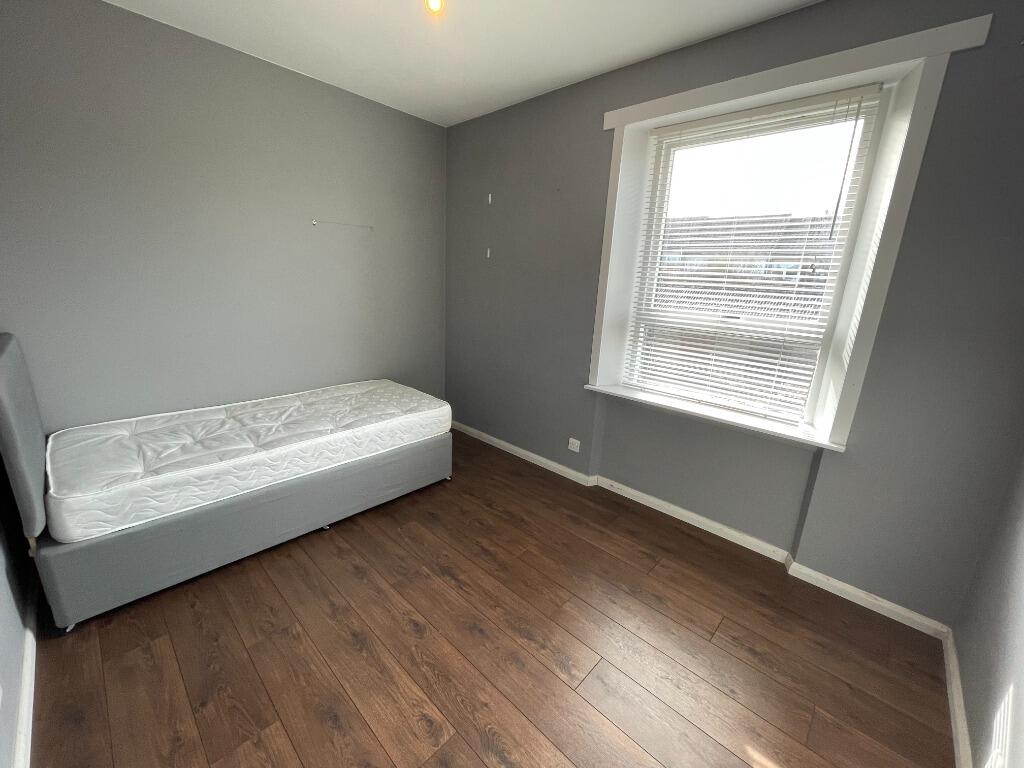 Additional image 2 of 8B Hutcheon Gardens, Bridge of Don, Aberdeen, AB23 8HA