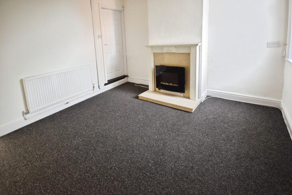 House in Stoke-on-Trent - View 4