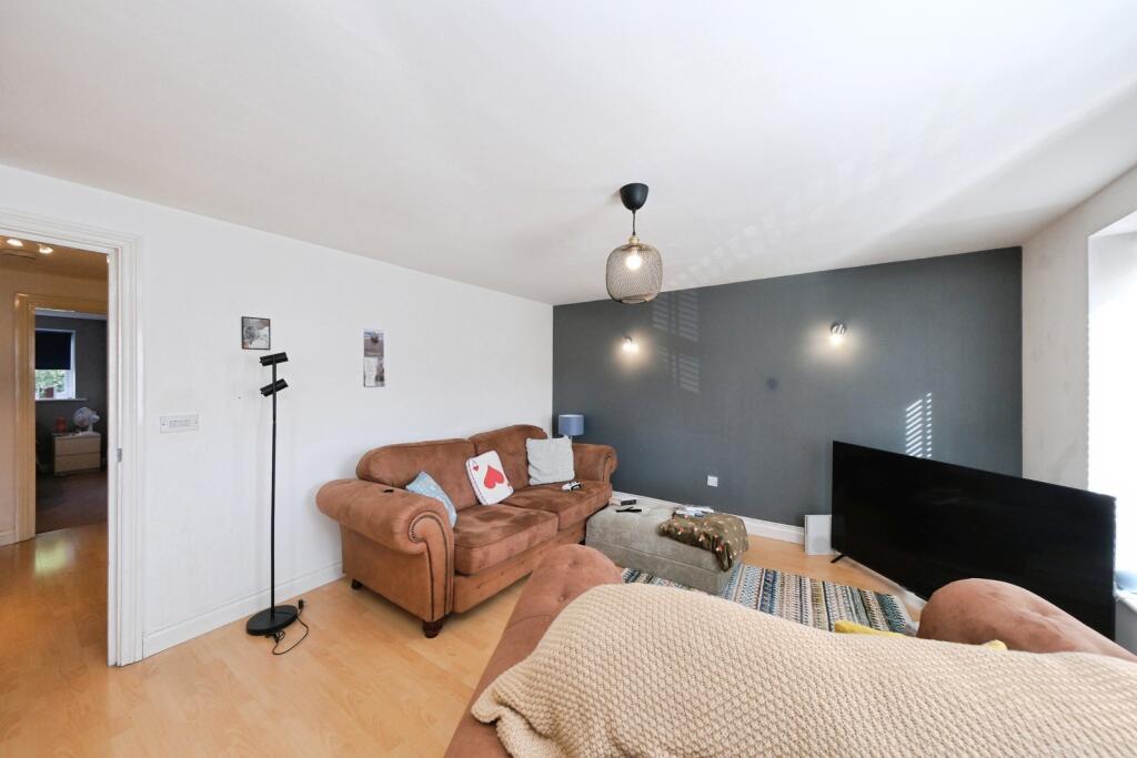 Apartment in Nottingham - View 5