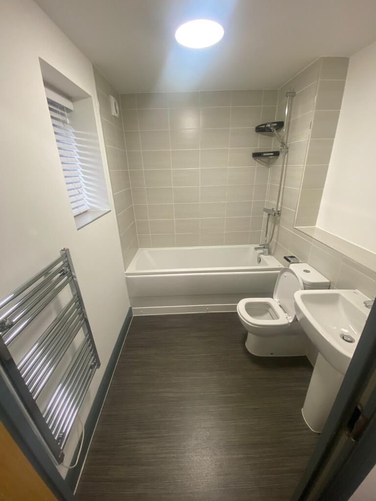 Apartment in Birmingham, West Midlands - View 2