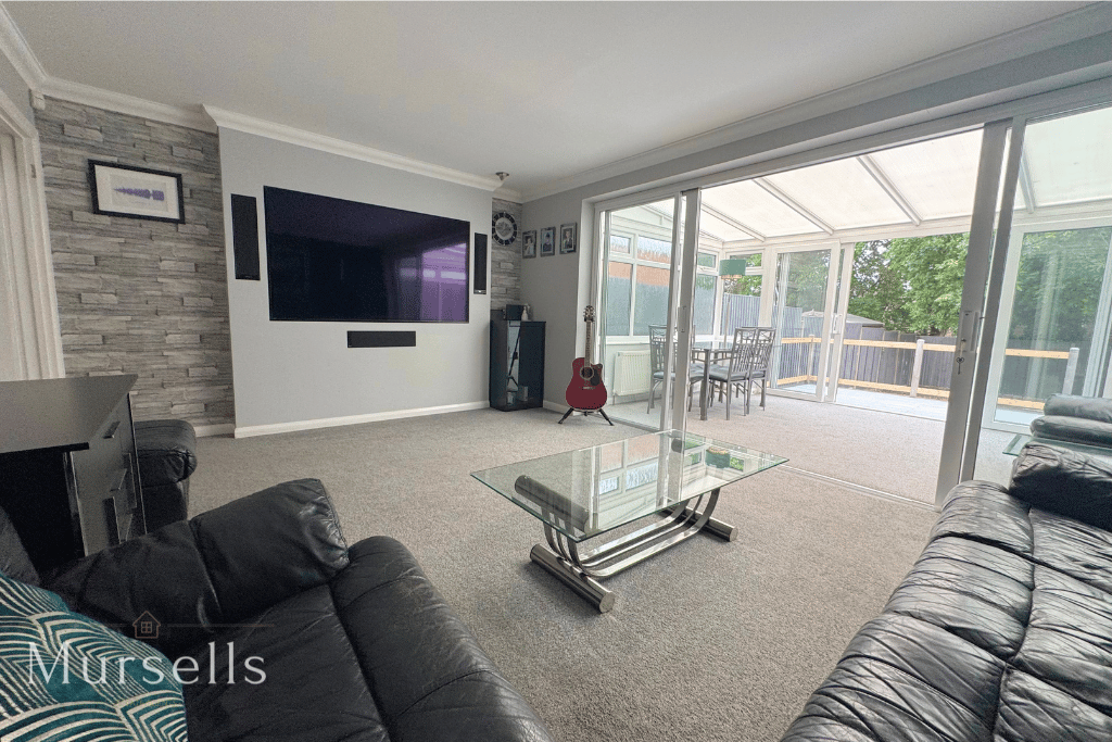 Redshank Close, Poole, BH17 photo 4