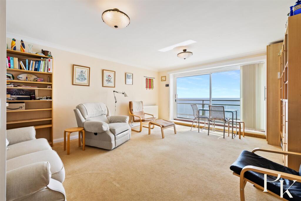 Kings Esplanade, Hove photo 5