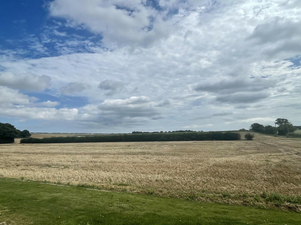 Ramsgate, Kent, CT12 photo 3