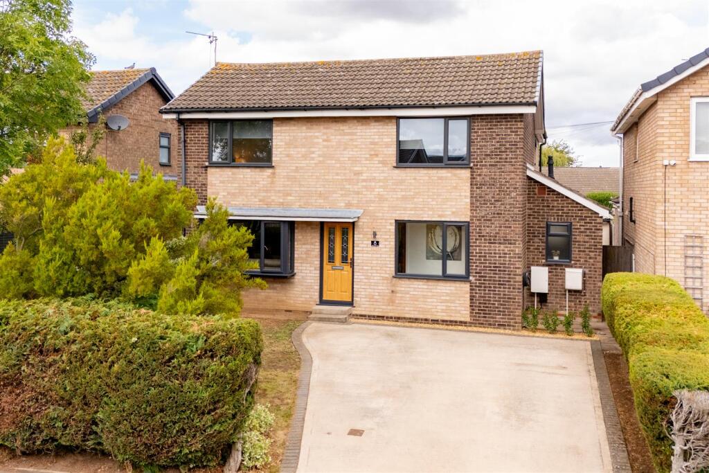 Main image of property: Keble Park North, Bishopthorpe, York