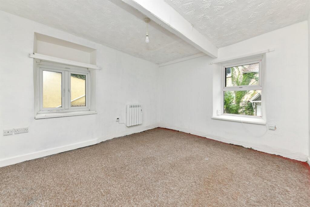 House in Bath - More
