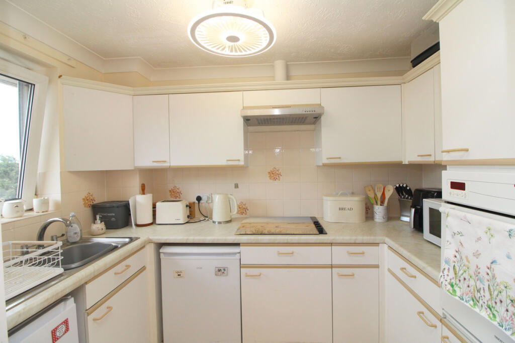 100-106, Holland Road, Hove photo 4