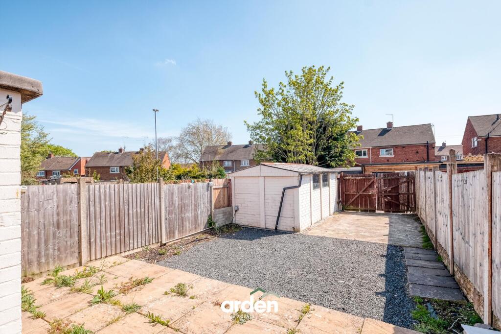 Apartment in Redditch, Batchley - View 4