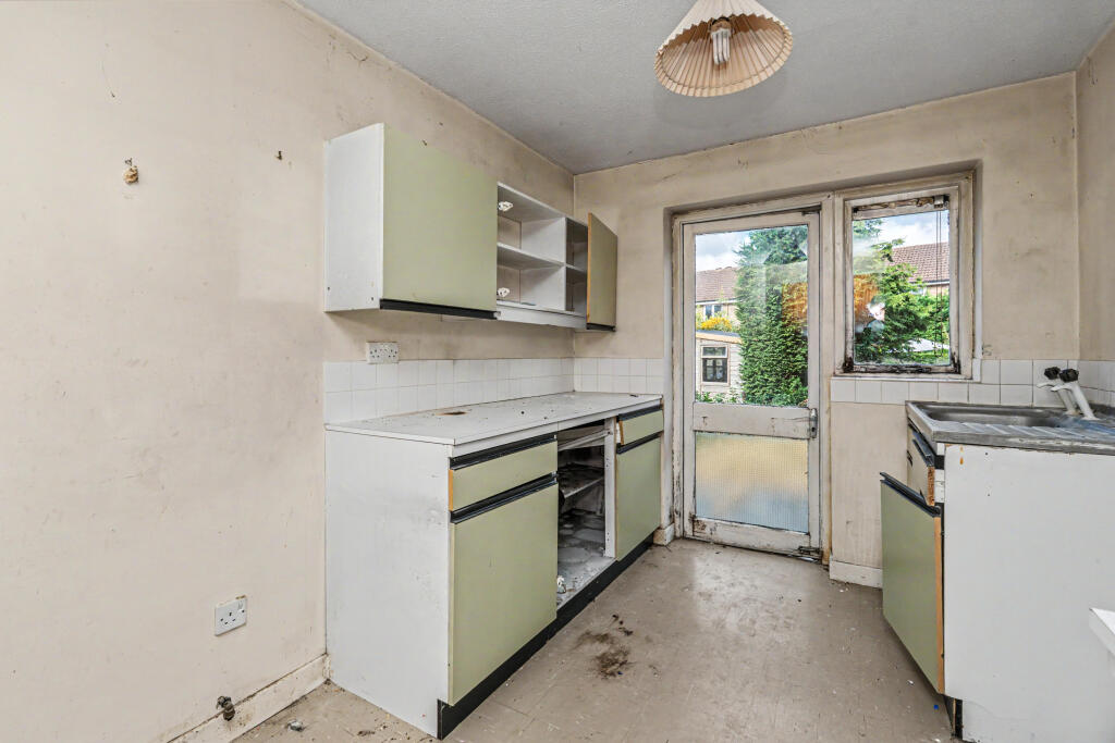 House in Sandhurst - View 5