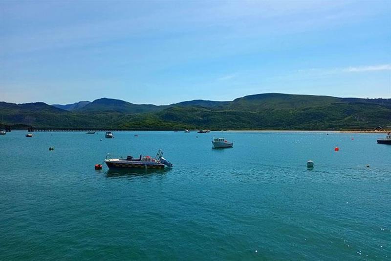 Barmouth Bay Holiday Park – North West Wales photo 2
