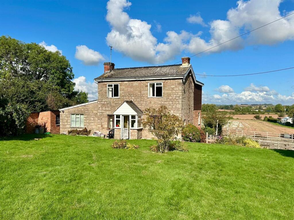 3-bed house on Nunnington, Hereford, £310,000