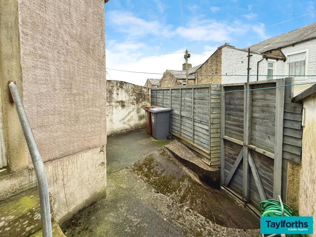 Leonard Street, Barnoldswick, BB18 photo 4