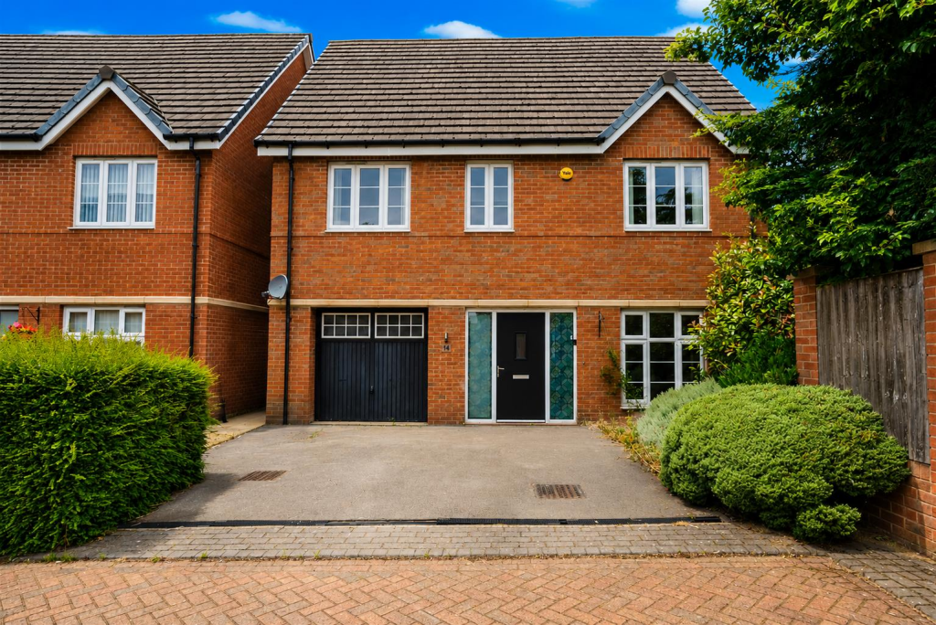 Main image of property: Rosebank Close, Shadwell