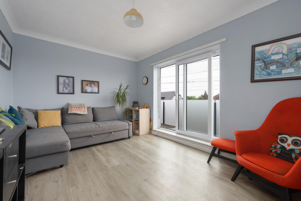 Apartment in Canterbury - View 4