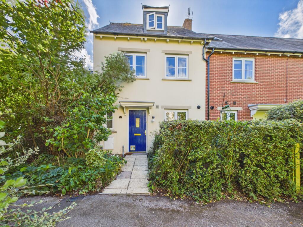 Main image of property: Fallows Road, Reading, RG7