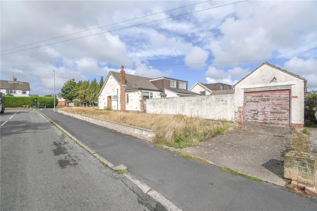 Kentmere Drive, Pensby, Wirral photo 3