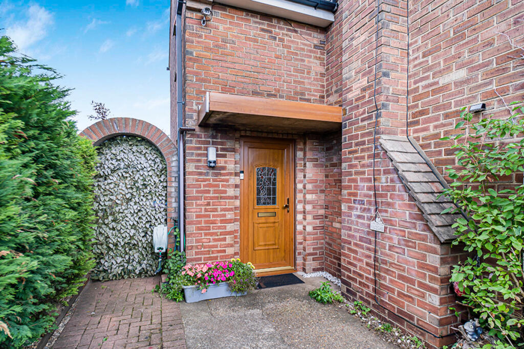 House in Doncaster - View 5