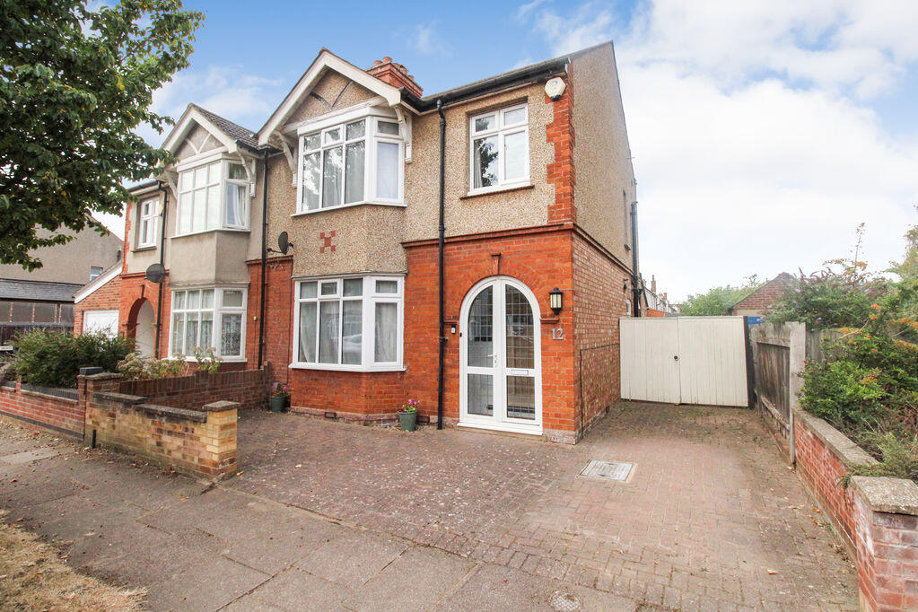 House in Milton Keynes, Bedford