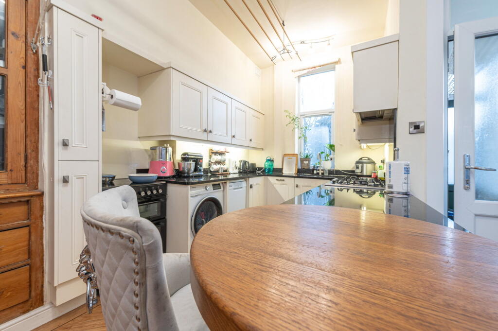 House in Leeds - View 3