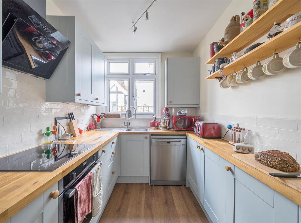 Main image of property: Mapesbury Road, London NW2