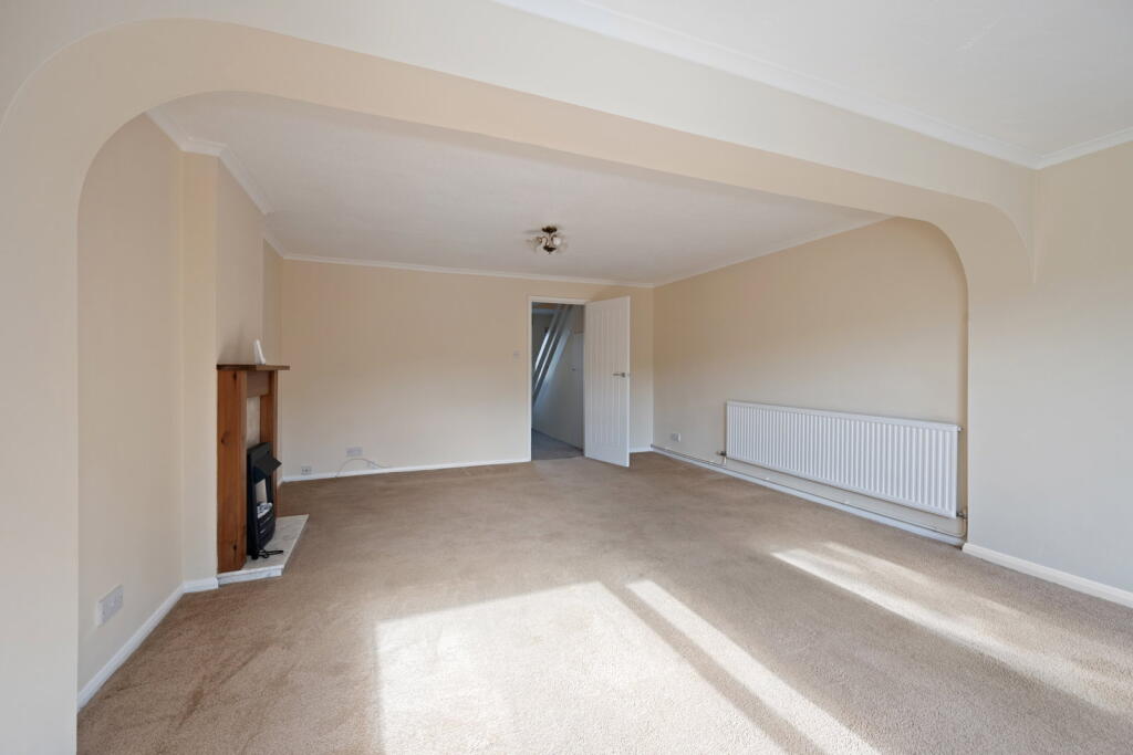 Second Avenue in Grantham - View 4