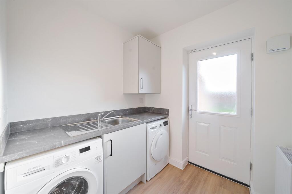 House in Northampton - View 4