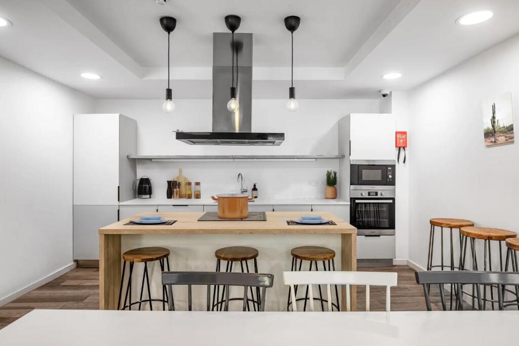 1 bedroom house for rent
