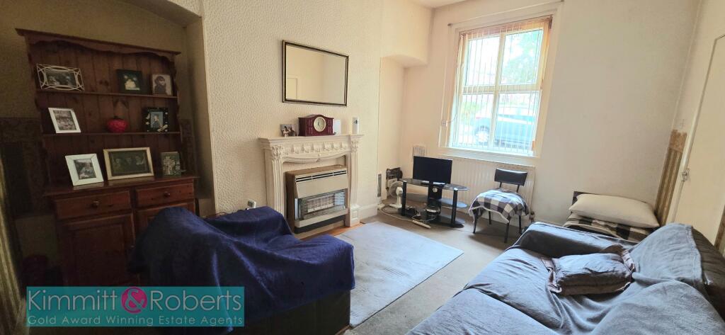 Ashton Street, Peterlee, Durham, SR8 3QQ photo 3