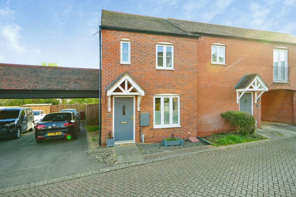 Main image of property: Sage Close, Banbury, Oxfordshire, OX16