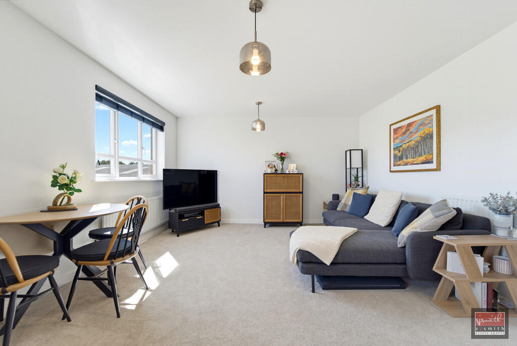 Apartment in Twickenham - View 2