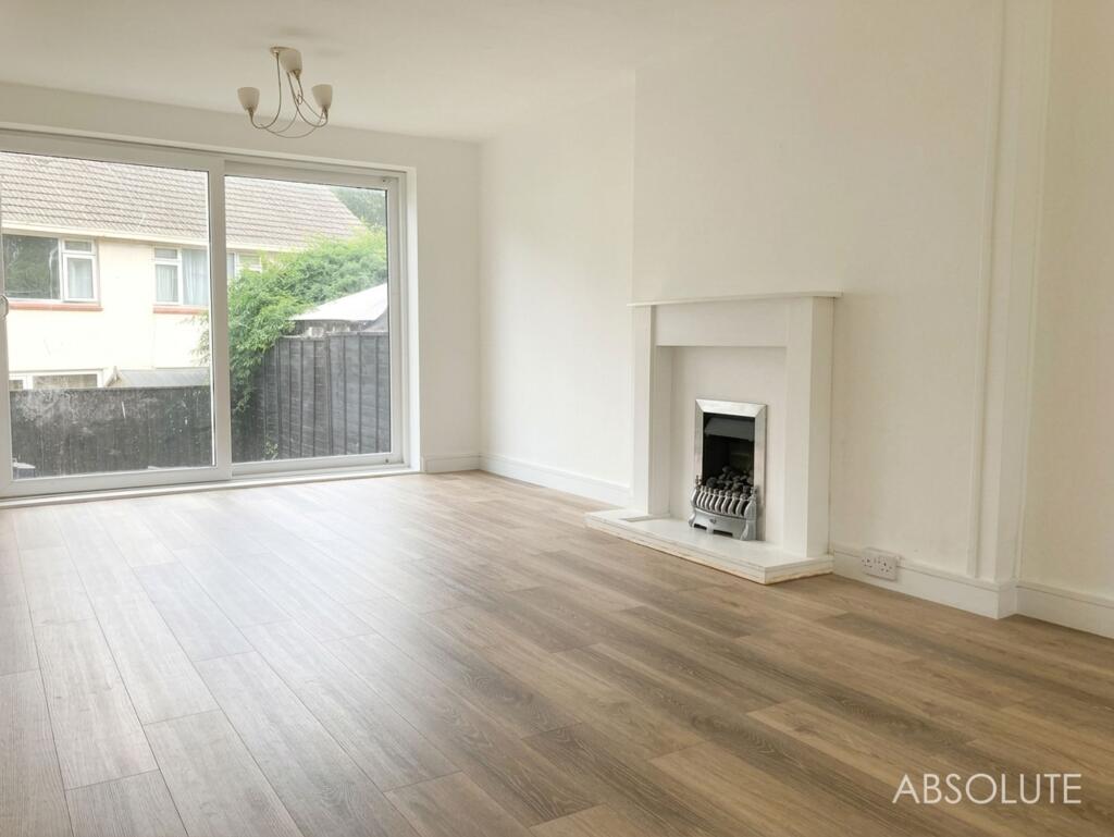 House in Paignton, Foxhole - More