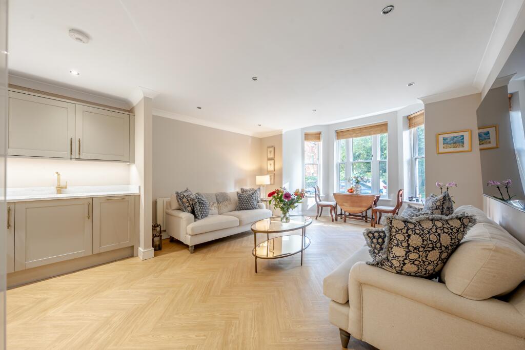 Apartment in Leeds - View 2