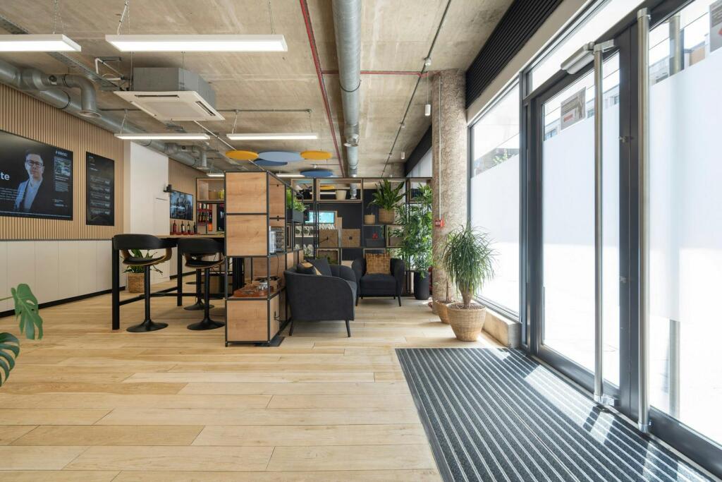 Open Plan Unit