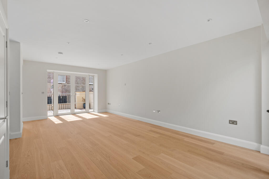 House in Dorchester - View 5