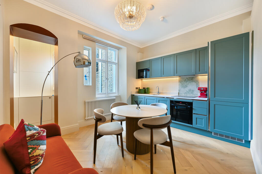 Main image of property: Queens Gate, SW7
