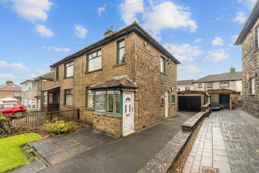 Main image of property: Deanstones Lane, Queensbury