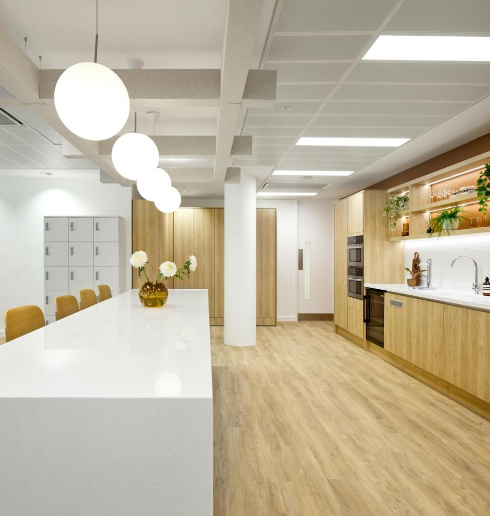 Main image of property: 1 Kingsway, London, WC2B 6XD