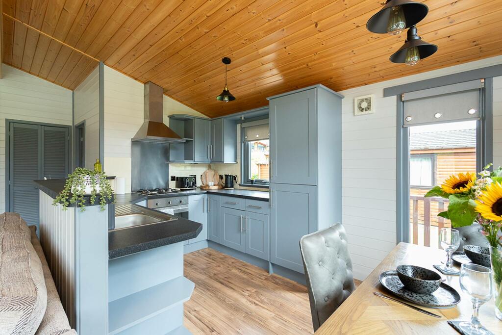 Kenmore Mains of Taymouth estate Pitch : TMTM01004, Aberfeldy, PH15 2HN photo 2