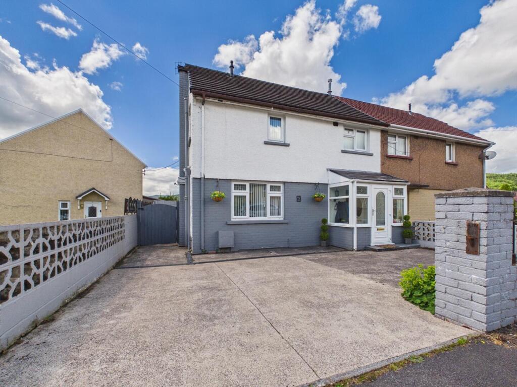 Main image of property: Maes Y Dre, Glynneath, Neath