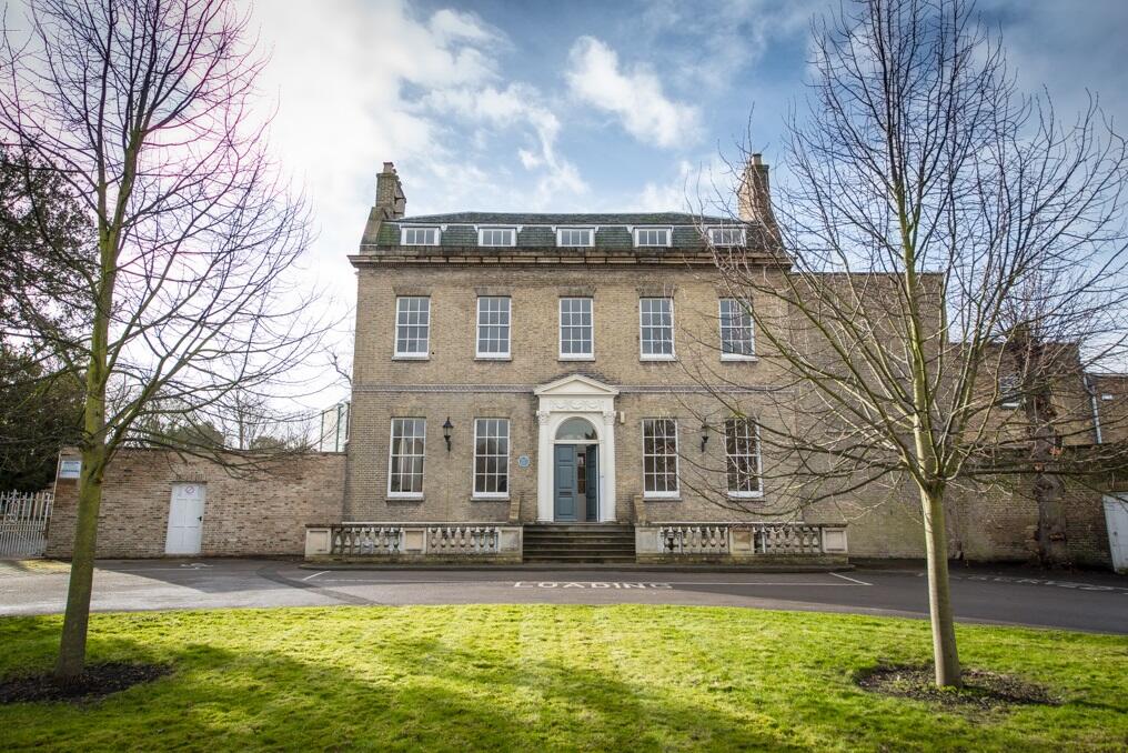 Main image of property: High Street, Huntingdon, Cambridgeshire, PE29