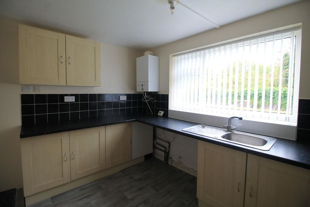 Apartment in Newcastle upon Tyne - View 4